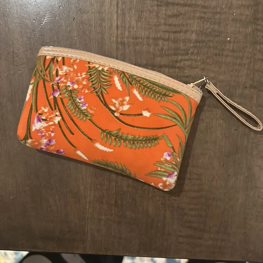 Floral Zip Pouch - Picture 3 of 3